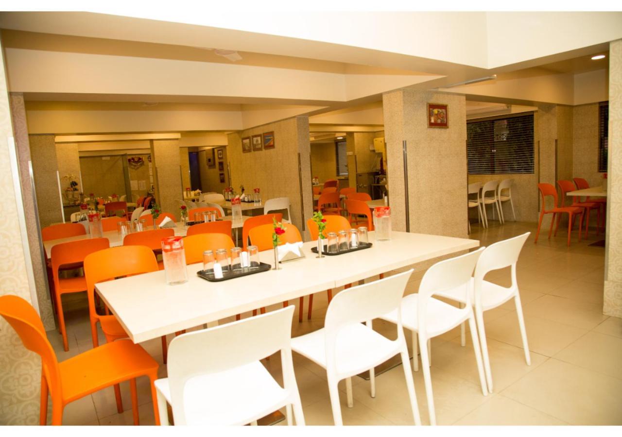 Ashok Deluxe Apartments, Marol Andheri East Βομβάη Εξωτερικό φωτογραφία