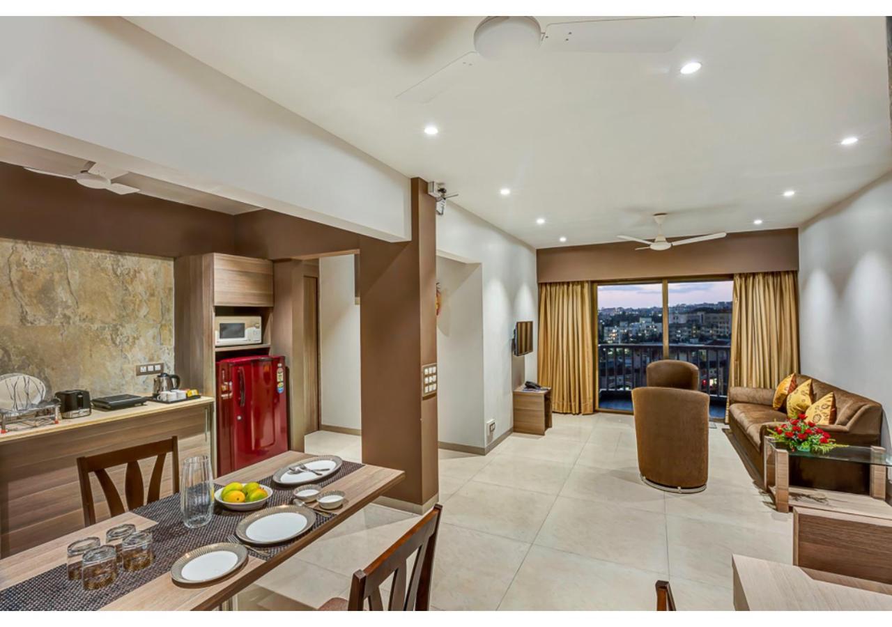 Ashok Deluxe Apartments, Marol Andheri East Βομβάη Εξωτερικό φωτογραφία